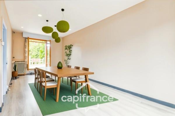 Vitry-sur-Seine-A vendre maison 5 pièces-jardin-terrasse-parcelle de 433m2-12mn à pied RER C et ligne 15-Parking