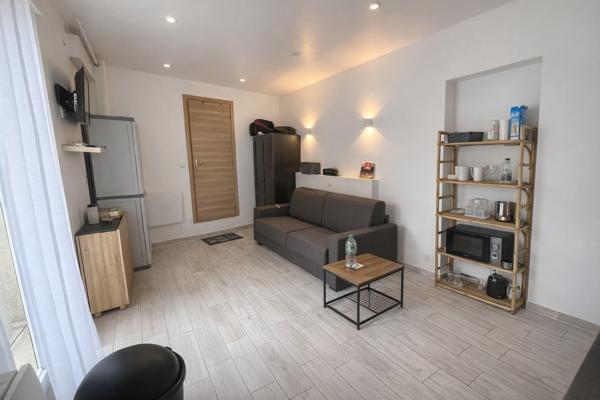 Appartement
         1 pièce
        - 19 m²