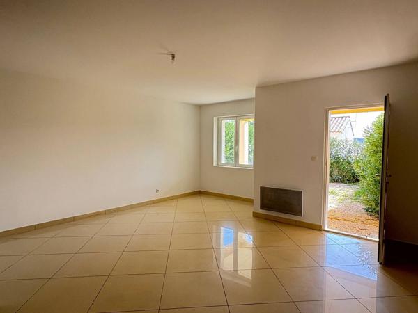 Habitation T6 avec garage et jardins