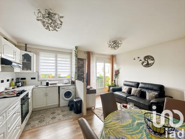 Appartement 2 pièces de 41 m² à Montfermeil (93370)