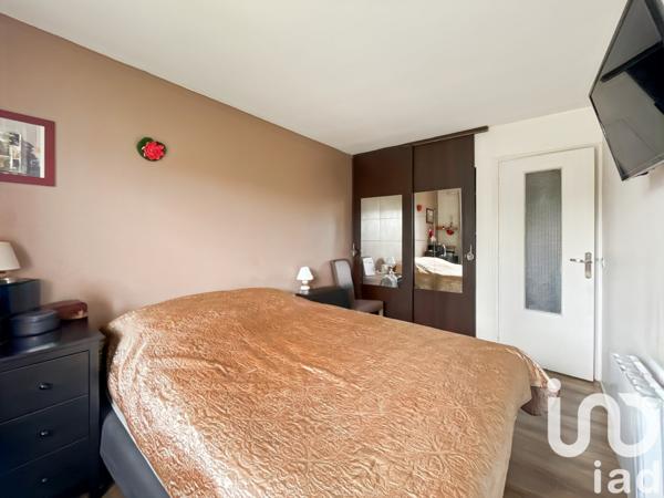 Appartement 2 pièces de 41 m² à Montfermeil (93370)