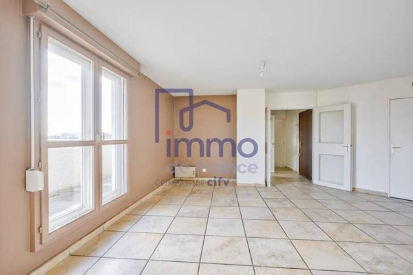 Appartement 2 pièces                                        - 69003 Lyon 3e  Arrondissement Réf : 21381