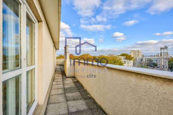 Appartement 2 pièces                                        - 69003 Lyon 3e  Arrondissement Réf : 21381
