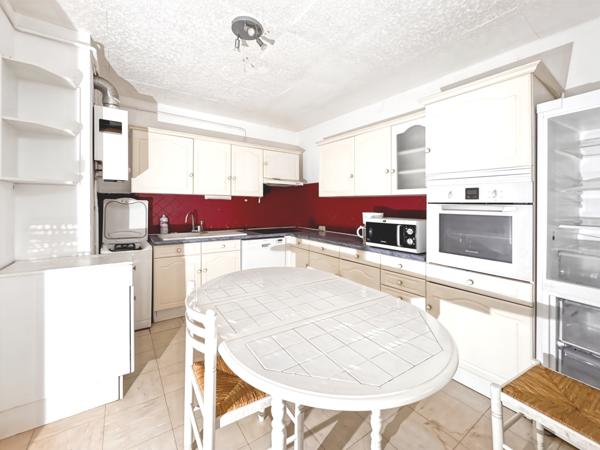 Carpentras (84200) Appartement Carpentras 3 pièce(s) 67 m2