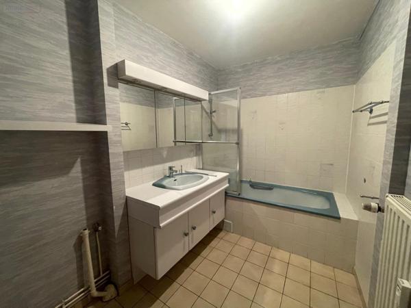 Appartement à vendre à Eu en Seine-Maritime (76260), ref : 76041/99