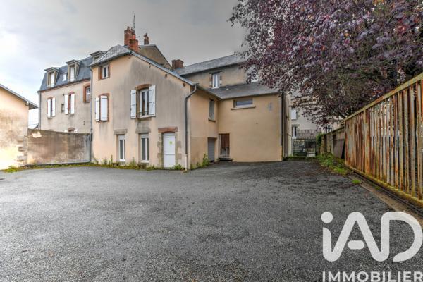 Immeuble à vendre 307 m² Guéret