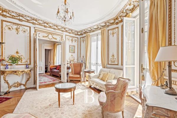 Paris 4ème, Appartement 2 Chambres -  93 m² à vendre