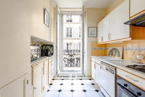 Paris 4ème, Appartement 2 Chambres -  93 m² à vendre