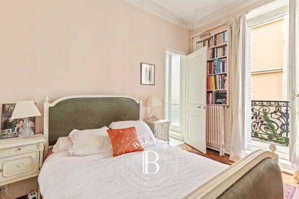 Paris 4ème, Appartement 2 Chambres -  93 m² à vendre