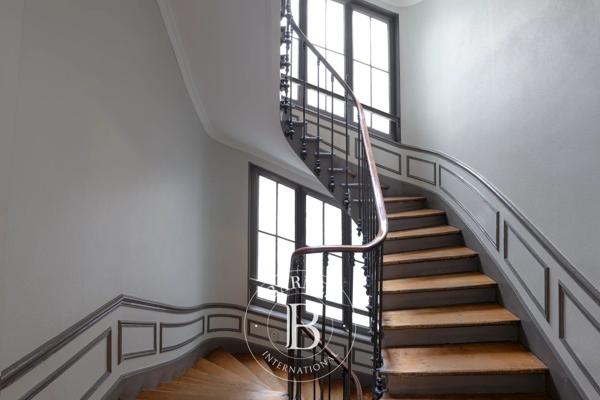 Paris 4ème, Appartement 2 Chambres -  93 m² à vendre