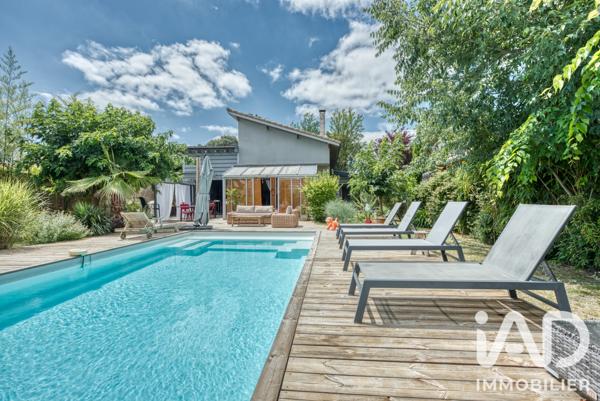 Maison à vendre 8 pièces 222,71 m² Bruges