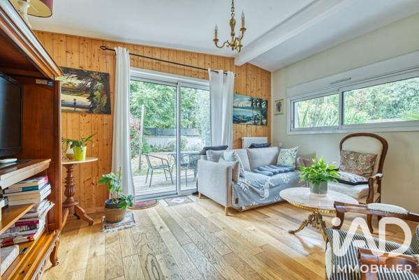 Maison à vendre 8 pièces 222,71 m² Bruges
