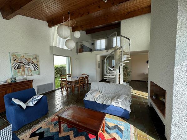 Maison 5 pièce(s) 4 chambre(s) 135 m²