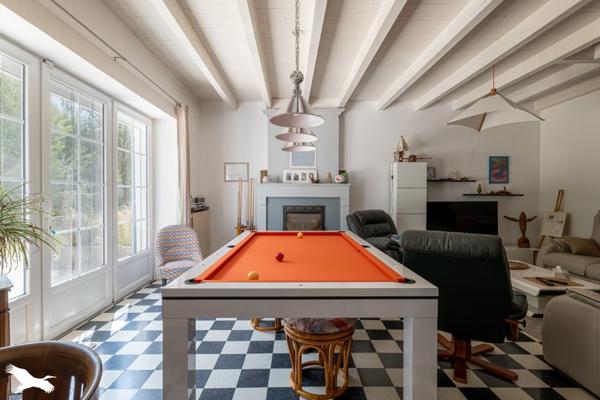 Maison à vendre |  Saint-Hilaire-de-Villefranche |  5 pièces | 182 m²