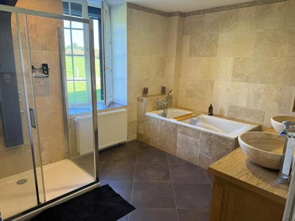 Maison à vendre 7 pièces DOMPIERRE SOUS SANVIGNES (71)