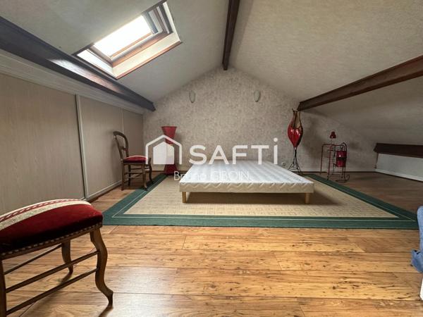 Appartement 74 M² en centre ville, 3 pièces, 1 chambre, un bureau et un grenier aménagé