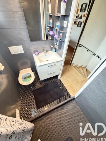 Maison à vendre 5 pièces 94 m² Villeneuve-le-Roi