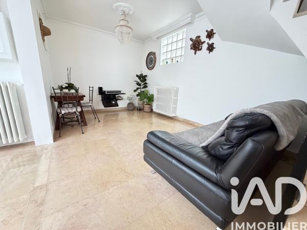 Maison à vendre 5 pièces 94 m² Villeneuve-le-Roi