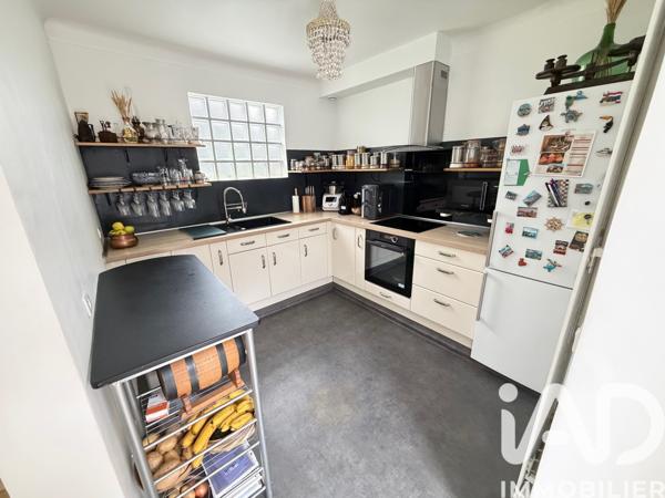 Maison à vendre 5 pièces 94 m² Villeneuve-le-Roi