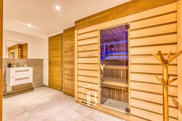 Chamonix-Mont-Blanc, Chalet 4 Chambres -  245 m² à vendre