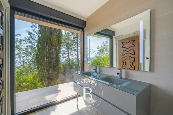 Théoule-sur-Mer, Villa 5 Chambres -  255 m² à vendre