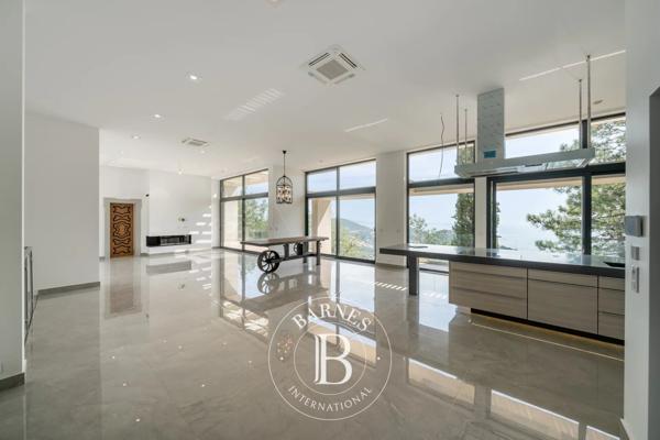 Théoule-sur-Mer, Villa 5 Chambres -  255 m² à vendre