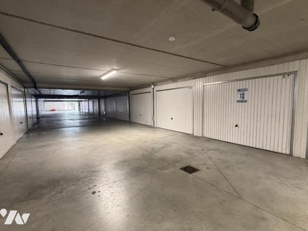 Garage - Proche Fac d'art