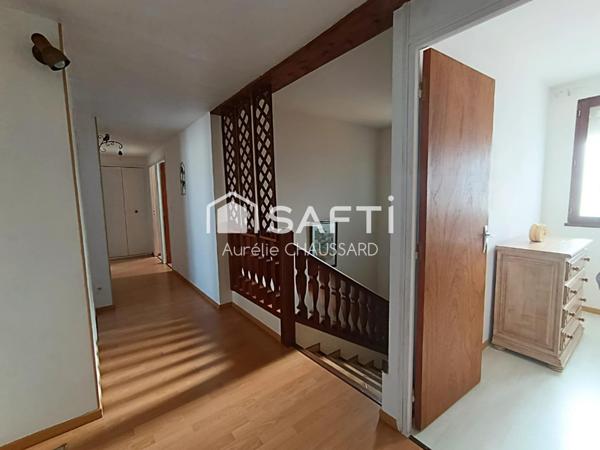 Maison 5 chambres garage jardin