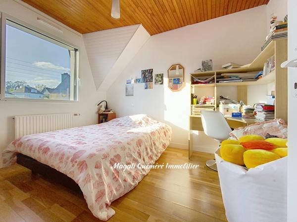 Montfort-sur-Meu (35160) EXCLUSIVITE - Maison 6 p entièrement rénovée- 175 m² - Montfort sur Meu