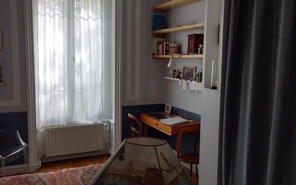 Appartement à vendre    2 pièces • 54 m2 Lyon 3