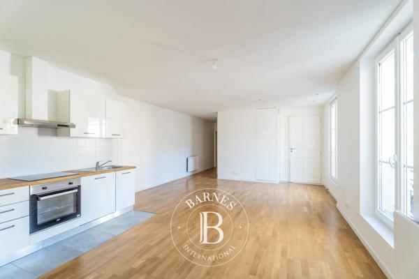 Paris 8ème, Appartement 1 Chambre -  54 m² à vendre