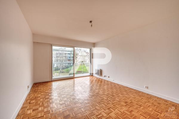Appartement Rueil Malmaison 2 pièce(s) 48.40m2 €255 000 **  - Référence  19532