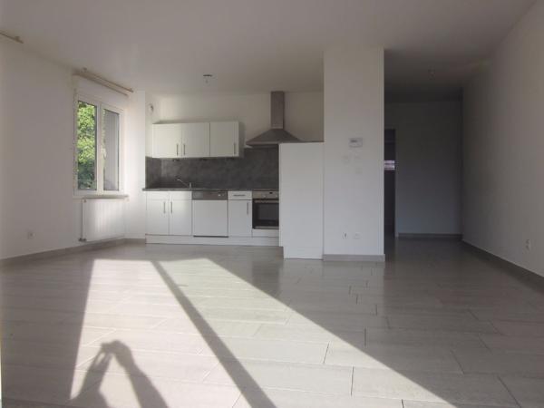 Appartement à vendre à CERNAY (68700).