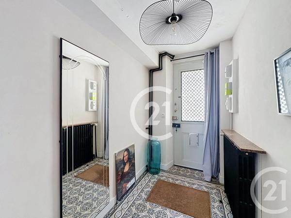 Maison à vendre  4 pièces - 97 m 2   COGNAC  - 16