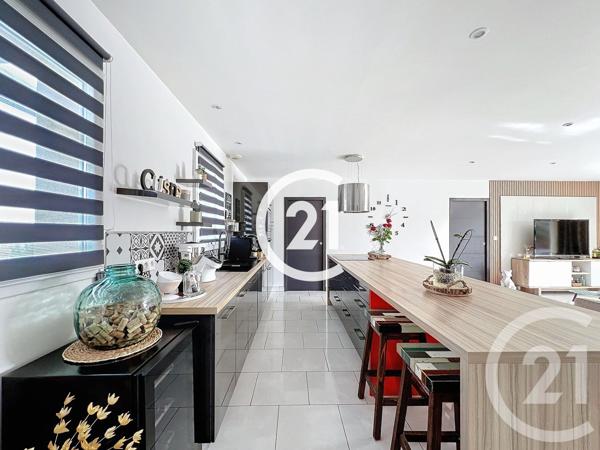 Maison à vendre  5 pièces - 147 m2 BOURG CHARENTE - 16