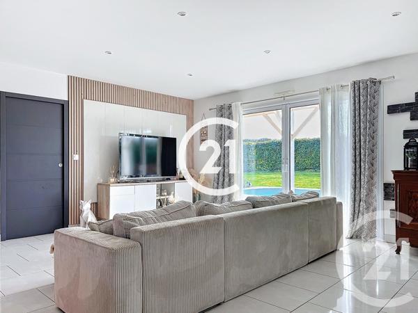 Maison à vendre  5 pièces - 147 m2 BOURG CHARENTE - 16