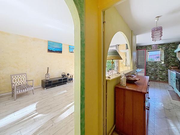 Fréjus - Appartement T3 de 61 m² avec garage, au calme et proche des commerces