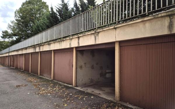 Stationnement à vendre    13,15 m2 Chenôve