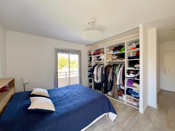 Spacieuse maison familiale de 260m² avec piscine et grand jardin sans vis à vis – Chemin de Linas