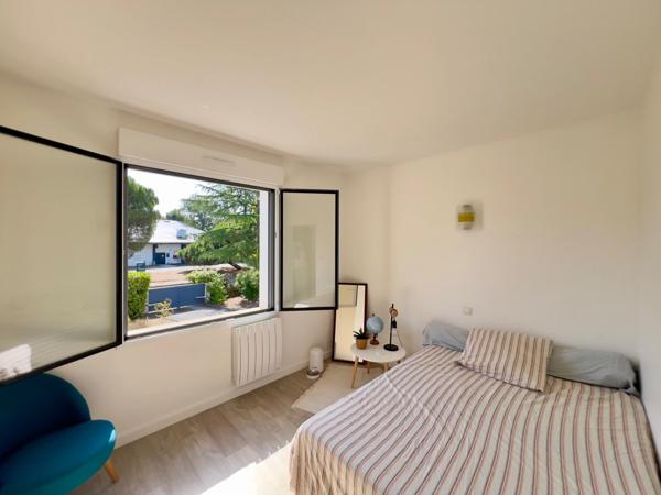 Spacieuse maison familiale de 260m² avec piscine et grand jardin sans vis à vis – Chemin de Linas