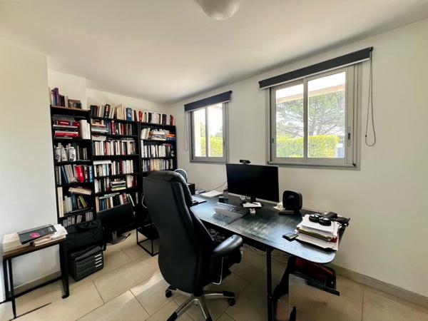 Spacieuse maison familiale de 260m² avec piscine et grand jardin sans vis à vis – Chemin de Linas