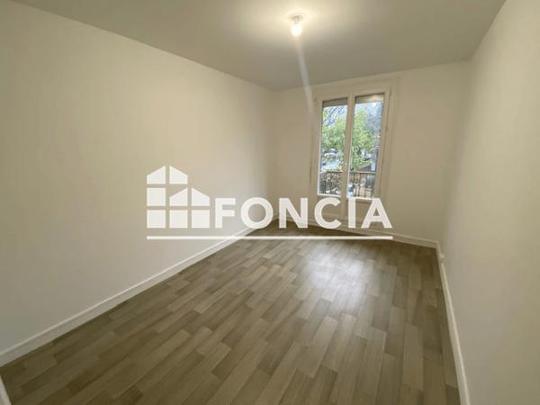 Location Appartement 4 pièces 75.96 m² - 37 AV SIR WINSTON CHURCHILL Rennes 35000