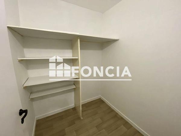 Location Appartement 4 pièces 75.96 m² - 37 AV SIR WINSTON CHURCHILL Rennes 35000