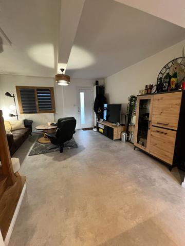 Maison 5 pièces à vendre à Amiens - Confort et accessibilité au coeur de la ville €214 000 ** - Référence 13860
