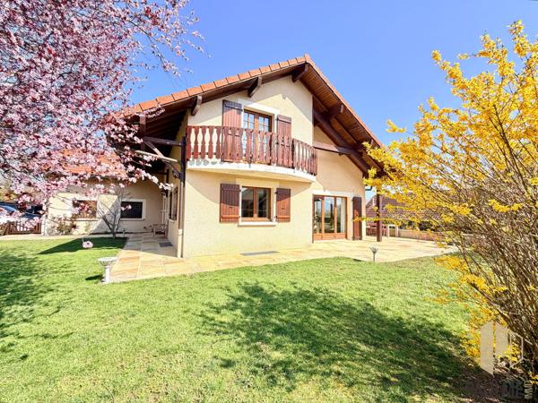 Maison 7 pièces 240m² à vendre à Thoiry 01710