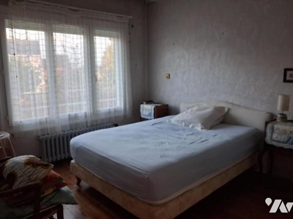 Sur Alençon maison agréable avec trois chambres