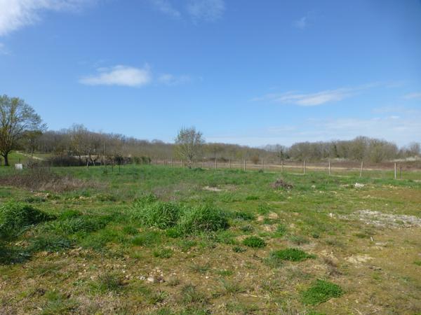 Terrain constructible 497m2  Eaunes