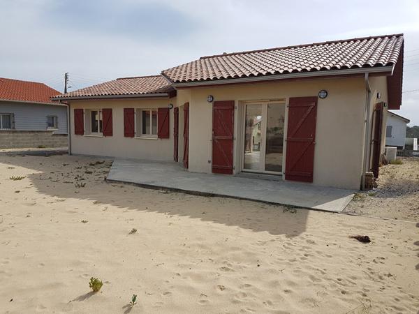Maison à louer Vieux Boucau Les Bains : 4 pièces, 102m² avec 3 chambre(s) à 1 167€ - AJP Horizons Capbreton