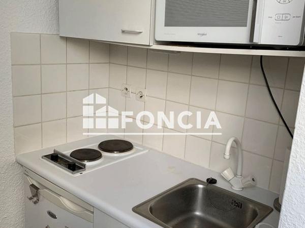 Location Studio 23.76 m² - 5 TER RUE DE LA HACHE Caen 14000