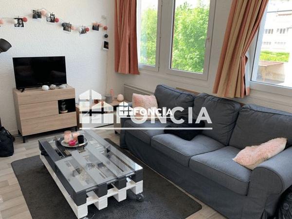 Location Studio 23.76 m² - 5 TER RUE DE LA HACHE Caen 14000